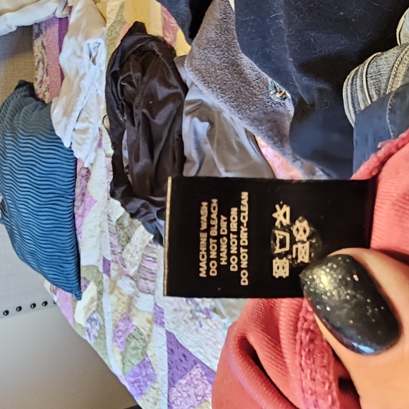 POP Fit Raspberry Leggings - Picture 4 of 4